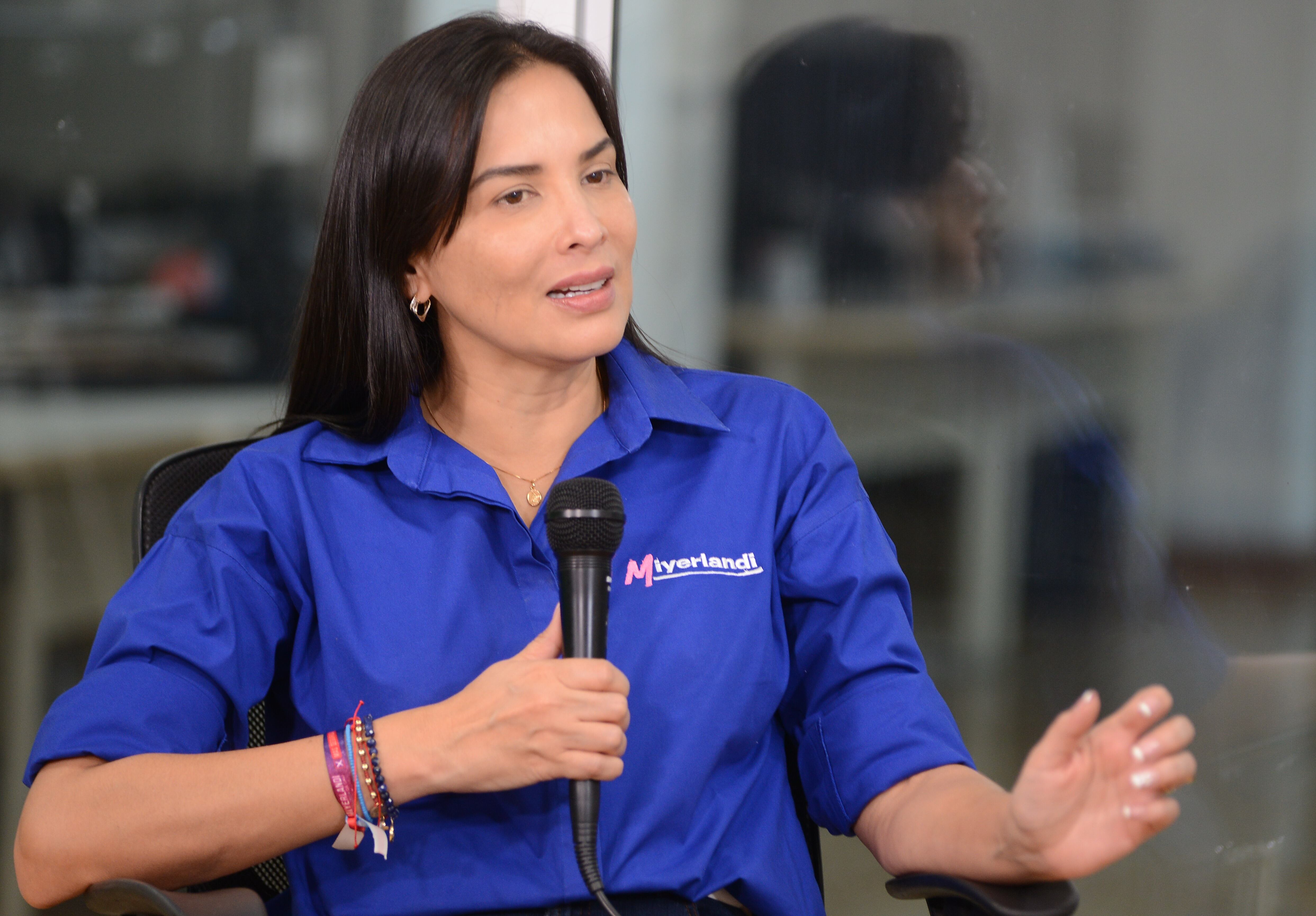 Política: Entrevista candidata a la Alcaldía de Cali. Miyerlandi Torres. foto José L Guzmán. El País. agosto 31-23