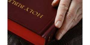 Lleve la Biblia en su dispositivo móvil.