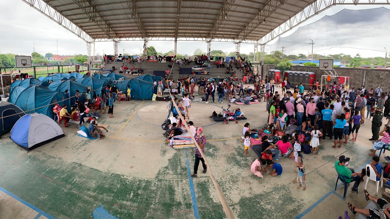 Refugiados venezolanos en el municipio de Arauquita, huyendo de la violencia en Venezuela
marzo 26 del 2021
Foto Fabian Yañez / Semana