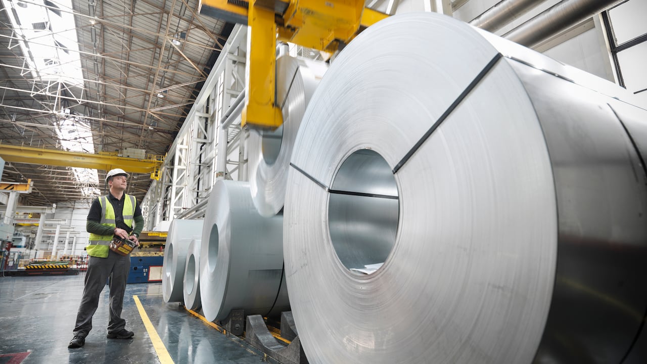 Brasil se destaca como el único productor de acero en América Latina, una hazaña que lo coloca en una posición privilegiada en el mapa industrial mundial.