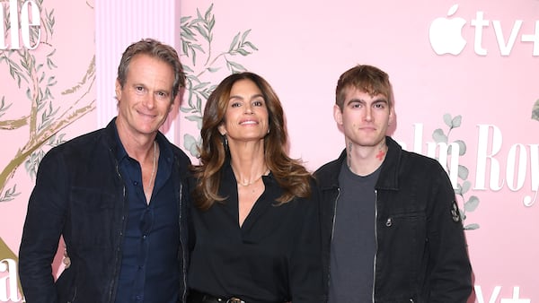 Durante sus procesos de rehabilitación, Presley siempre contó con el apoyo de sus padres, Rande Gerber y Cindy Crawford.