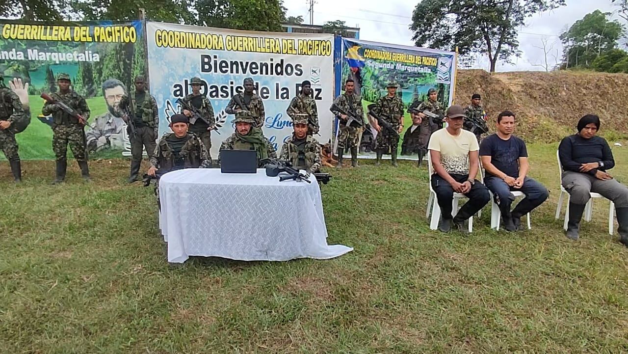 Sobreviviente del bombardeo al campamento del Mono Jojoy en el Meta, alias Alquiver es el comandante del frente Alfonso Cano, de la segunda Marquetalia e integrante de la coordinadora guerrillera del Pacífico.