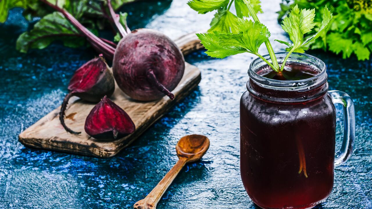 En el marco de una dieta saludable, hay alimentos que ofrecen propiedades beneficiosas para los riñones.