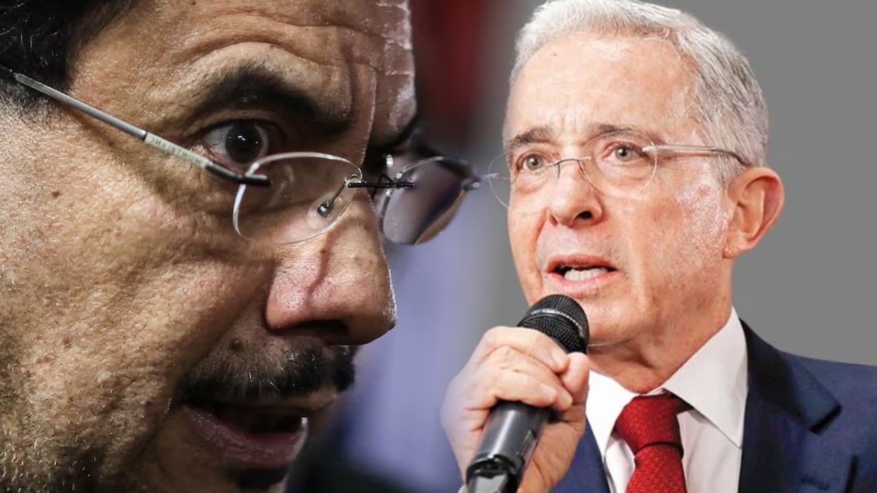 De izquierda a derecha: Iván Cepeda y Álvaro Uribe.