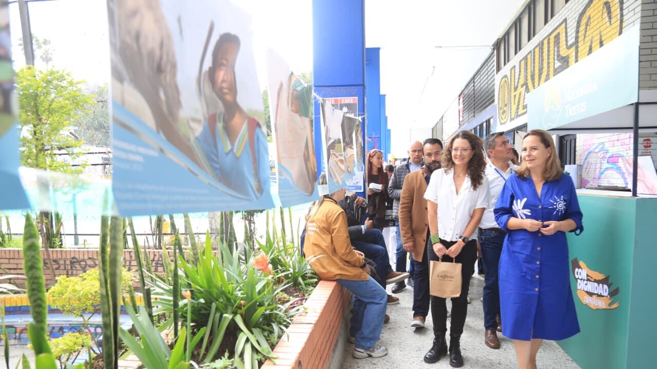 Ministra de Vivienda, Ciudad y
Territorio, Helga María Rivas Ardila.