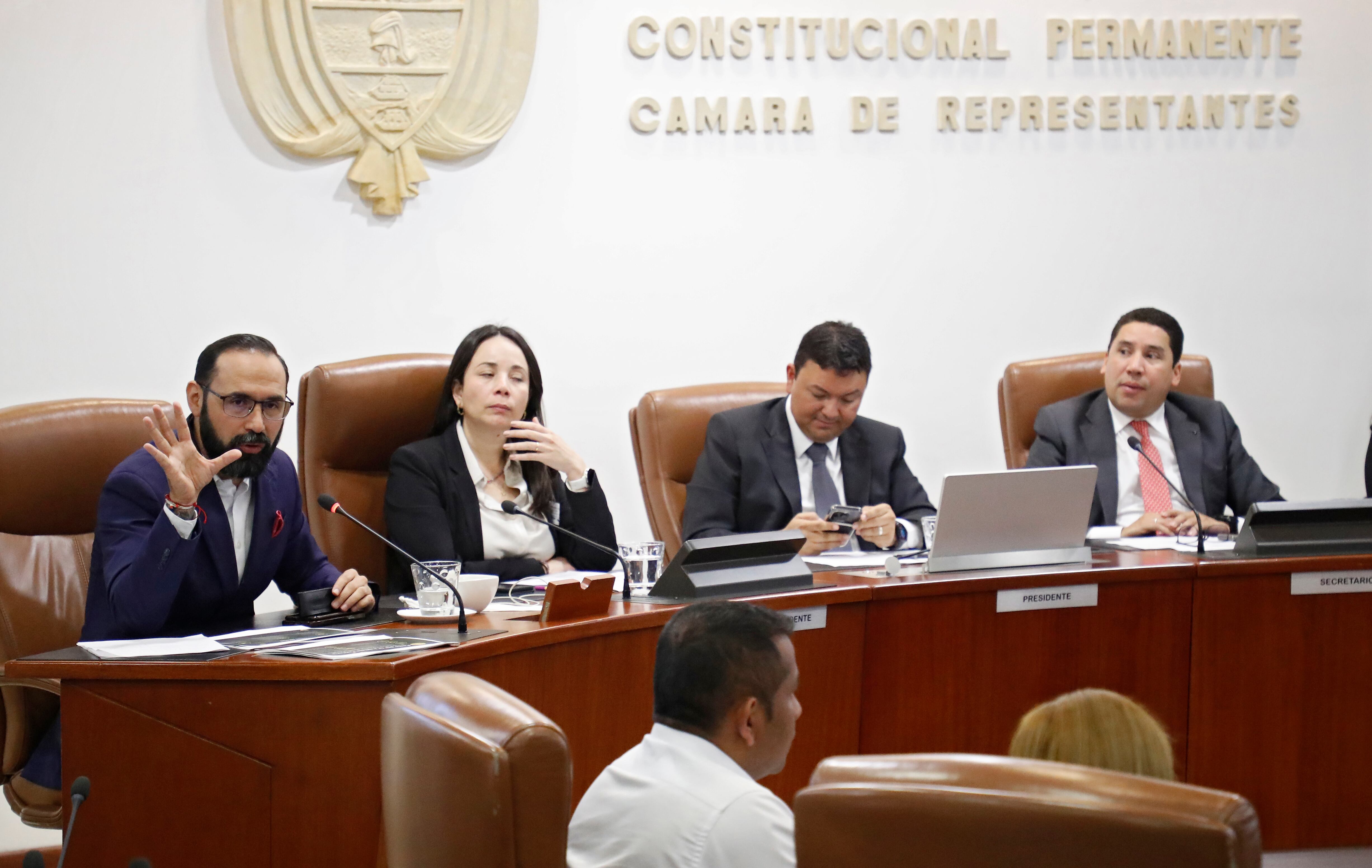 Comisión Quinta Câmara de Representantes
Debate de Control Político debido a que las tarifas de electricidad en la región han registrado alzas desproporcionadas
Bogota noviembre 22 del 2023
Foto Guillermo Torres Reina / Semana