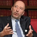 El abogado constitucionalista Juan Manuel Charry afirmó que no hay rupturas institucionales en curso en Colombia y advirtió que se debe permitir que las instituciones funcionen.