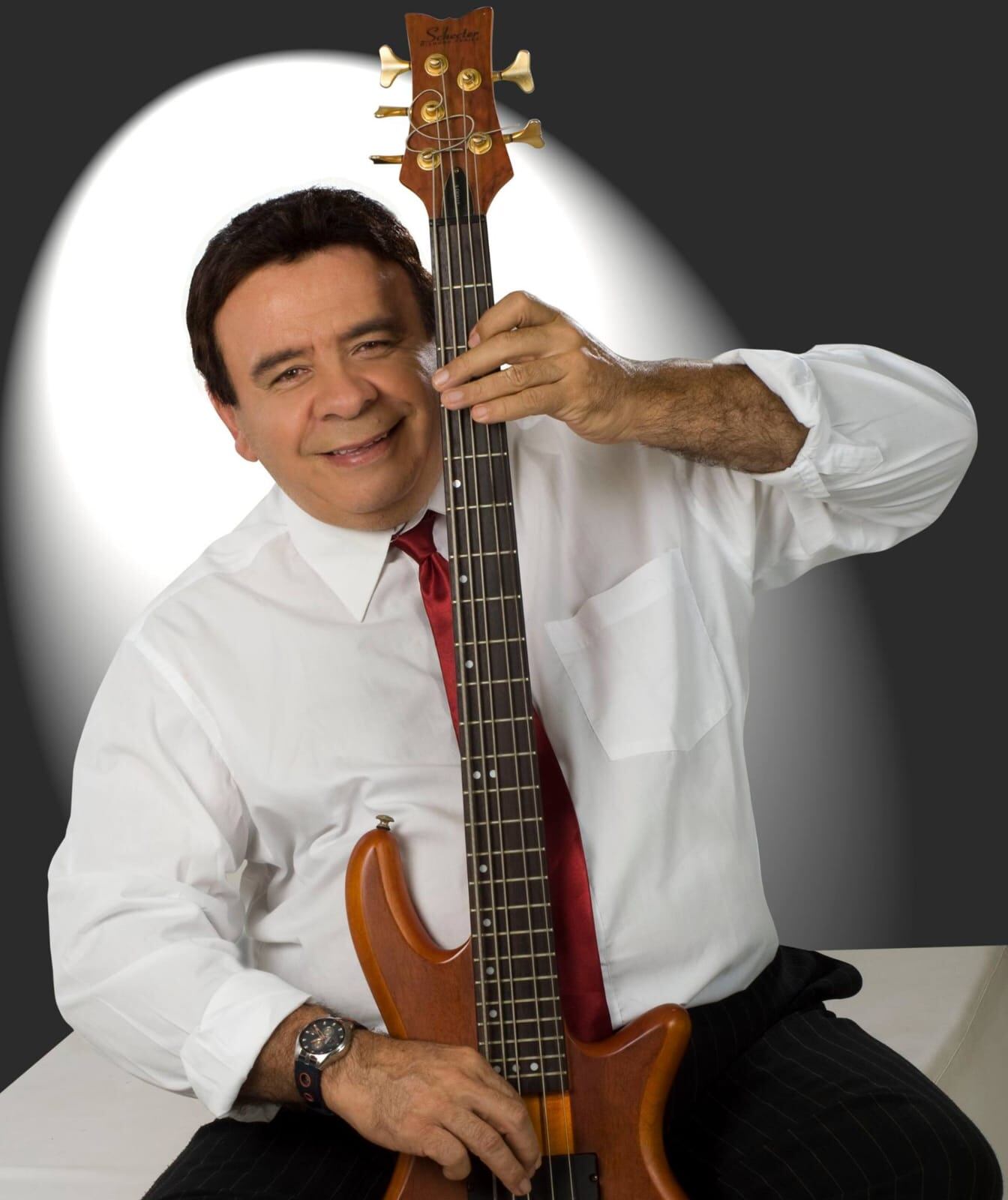 Patricia Ariza, Ramón Gil Barros, Víctor Simarra Reyes y Julio Ernesto Estrada ‘Fruko’ son los ganadores de los Premios Nacionales Vida y Obra 2024 del Ministerio de las Culturas