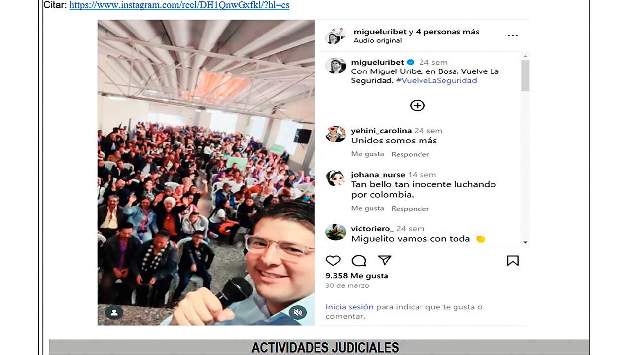 Selfie de Miguel Uribe con la comunidad en Bosa. 