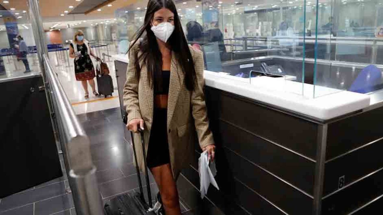 Además de la prueba PCR negativa, todos los viajeros que lleguen a EE. UU. deberán someterse a una cuarentena obligatoria.