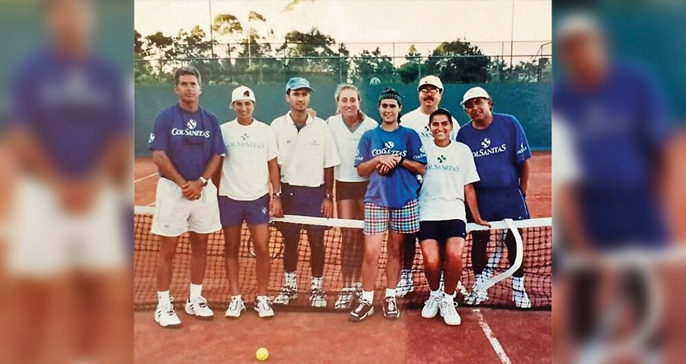 Mariana Mesa y el equipo Colsánitas.