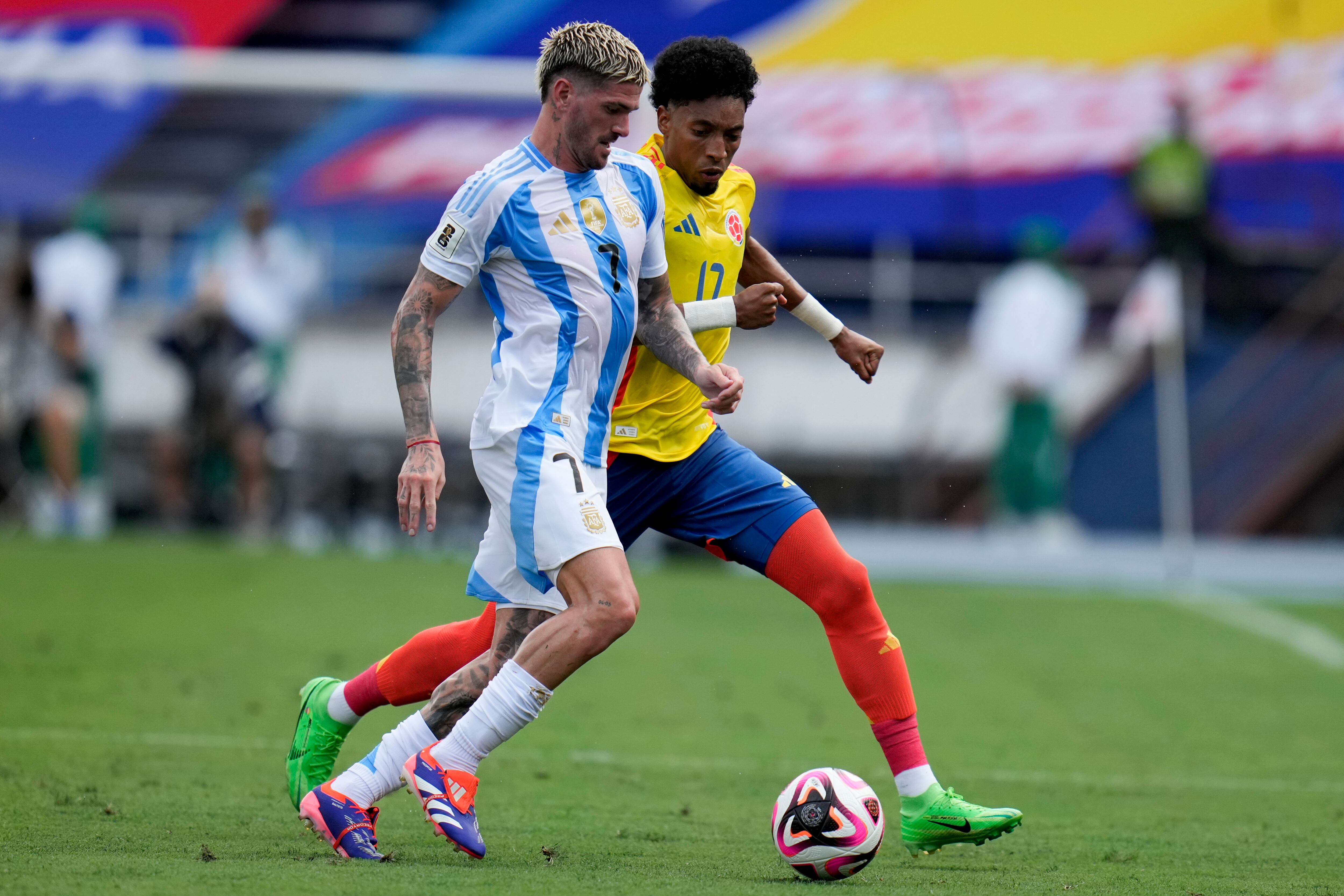 Colombia vs Argentina - fecha 8 - Eliminatorias Sudamericanas.