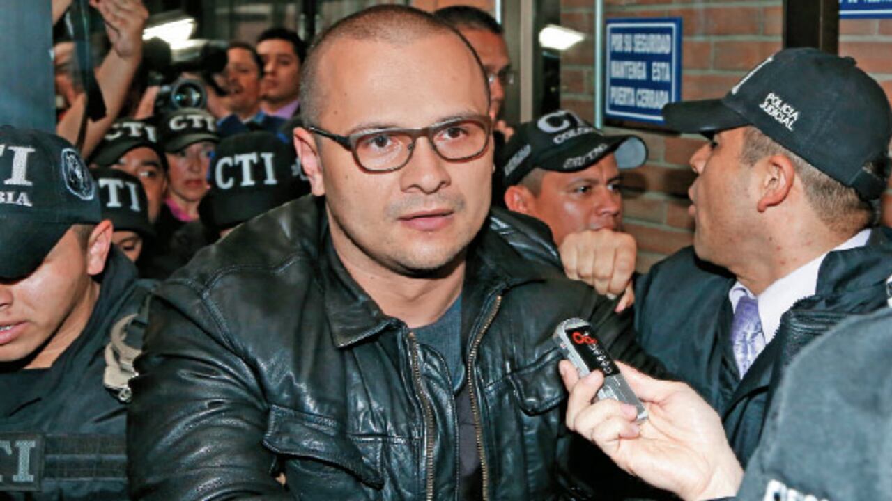 Andrés Fernando Sepúlveda Ardila, al salir de la audiencia de imputación de cargos en el complejo judicial de Paloquemao, en Bogotá. Con tranquilidad, rechazó los cargos y dijo que era inocente.