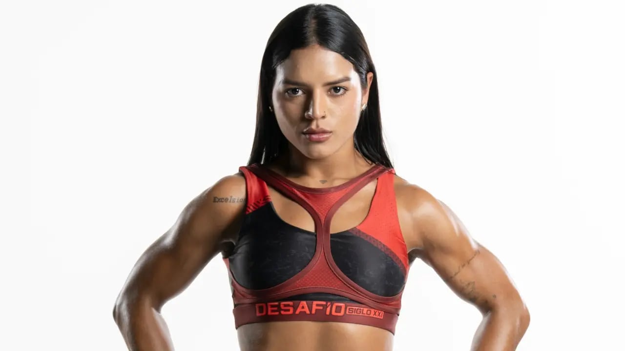 La integrante de Omega rompió el silencio frente a los miembros de su equipo.