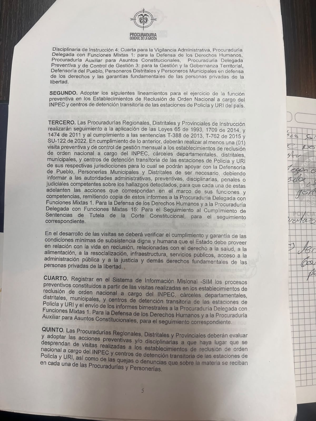 Directiva de la Procuraduría pidiendo a sus funcionarios verificar las condiciones de los internos del país para garantizar sus derechos humanos básicos.