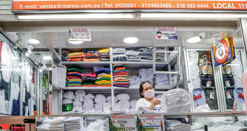 Los locales en San Victorino permanecen vacíos. Según los comerciantes de este tradicional sector, no han vendido ni el 10 por ciento de lo que registraban en otros años.