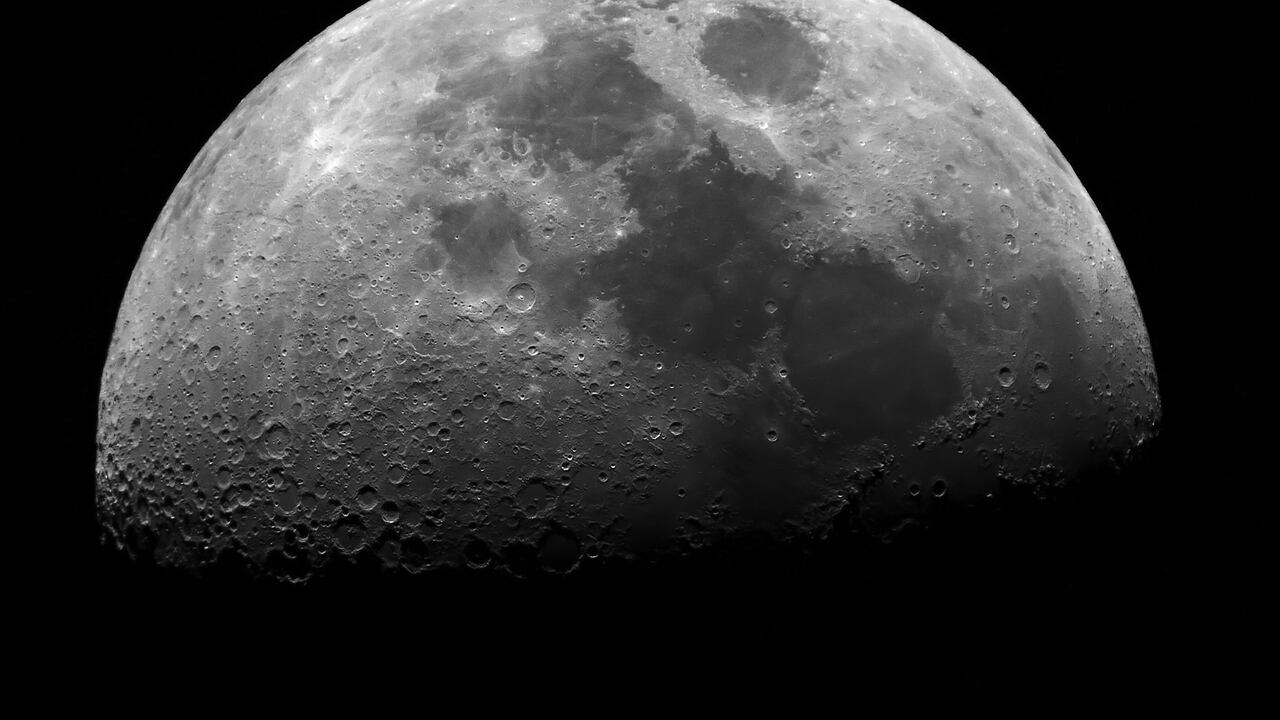 Esta misión de la Nasa se denomina Artemis, que buscará lanzar en febrero del 2022 su misión no tripulada, la primera etapa del plan para volver a llevar humanos a la Luna.