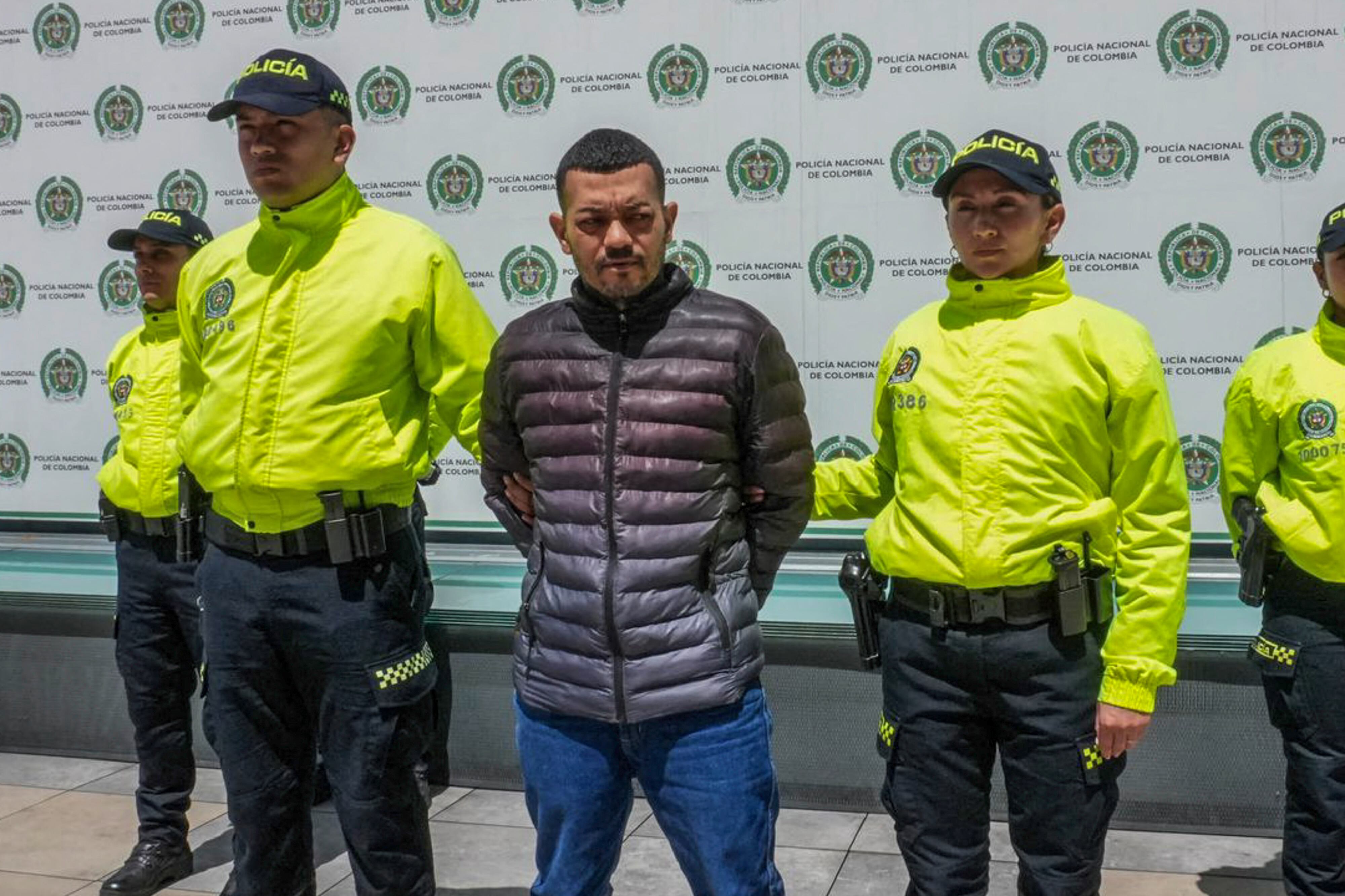 Fotografía publicada el 5 de julio de 2025 por la policía colombiana que muestra a  José Arteaga Hernández (alias 'El Costeño'), presunto responsable del ataque al candidato presidencial colombiano Miguel Uribe Turbay