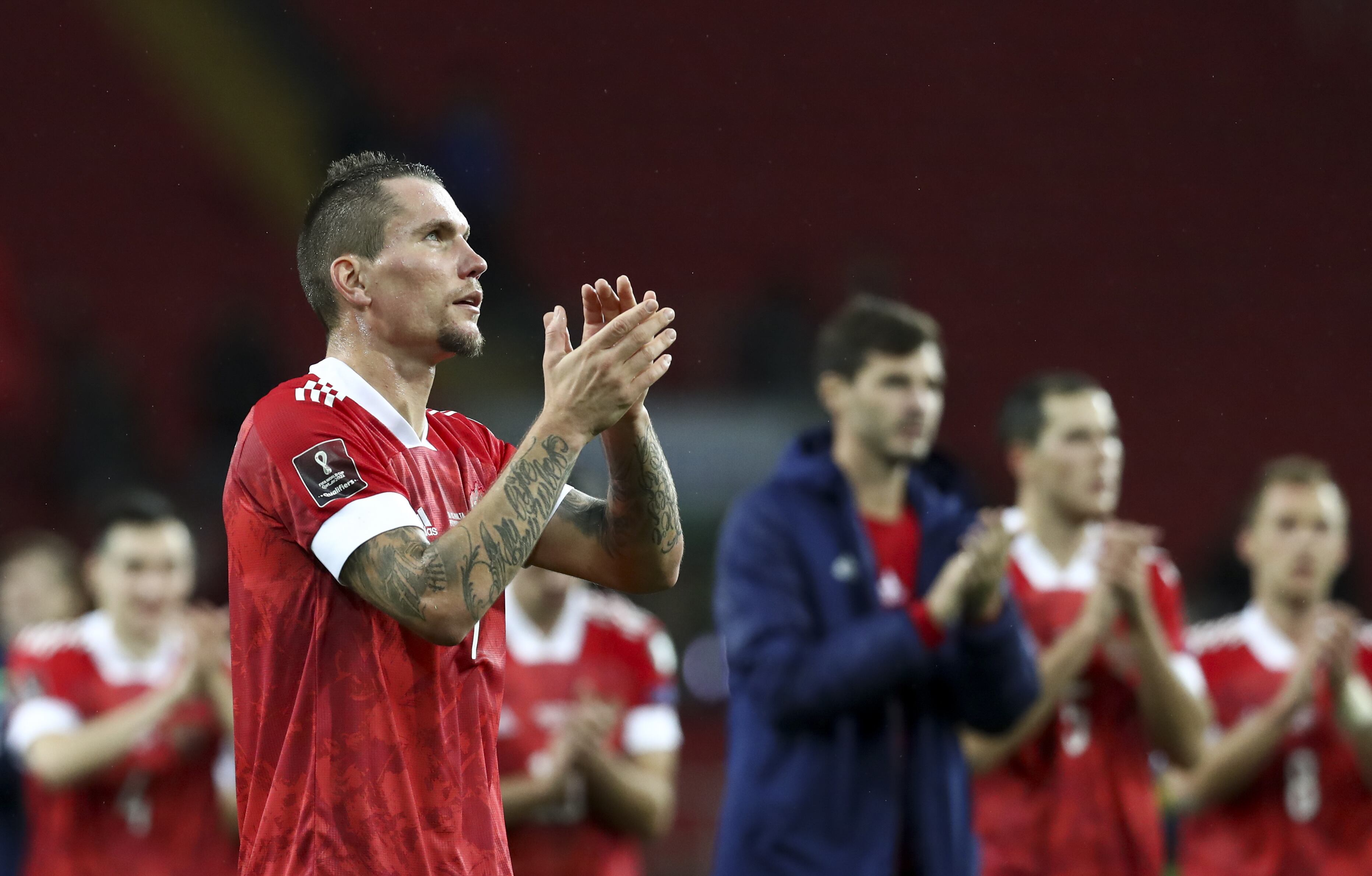 MOSCOW, RUSSIA - SEPTEMBER 7, 2021: Russia's Anton Zabolotny (front) and teammates celebrate victory in a 2022 FIFA World Cup Group H Qualifying Round football match between Russia and Malta at Otkritie Arena. Russia won 2-0. Stanislav Krasilnikov/TASS (Photo by Stanislav Krasilnikov\TASS via Getty Images)