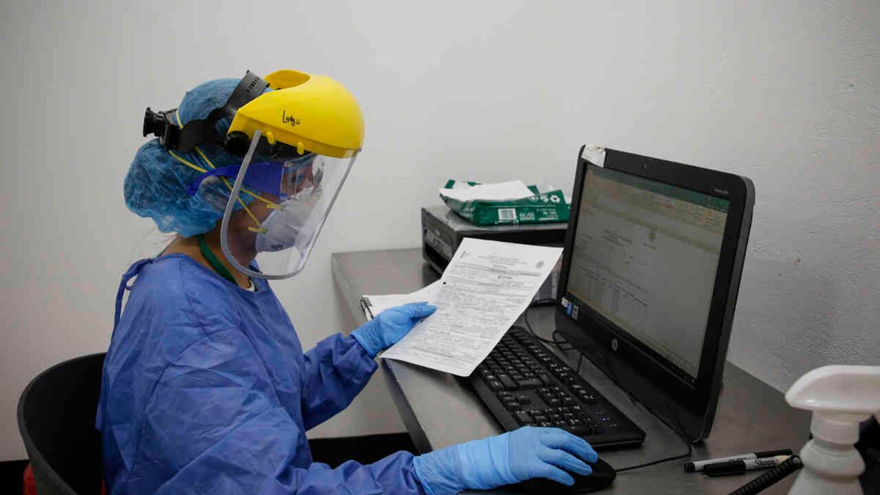 Pruebas rápidas de coronavirus en Colombia / Guillermo Torres Reina