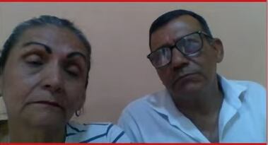 Diana Chitiva y Gerardo Ramírez, padres de la sargento Karina Ramírez.