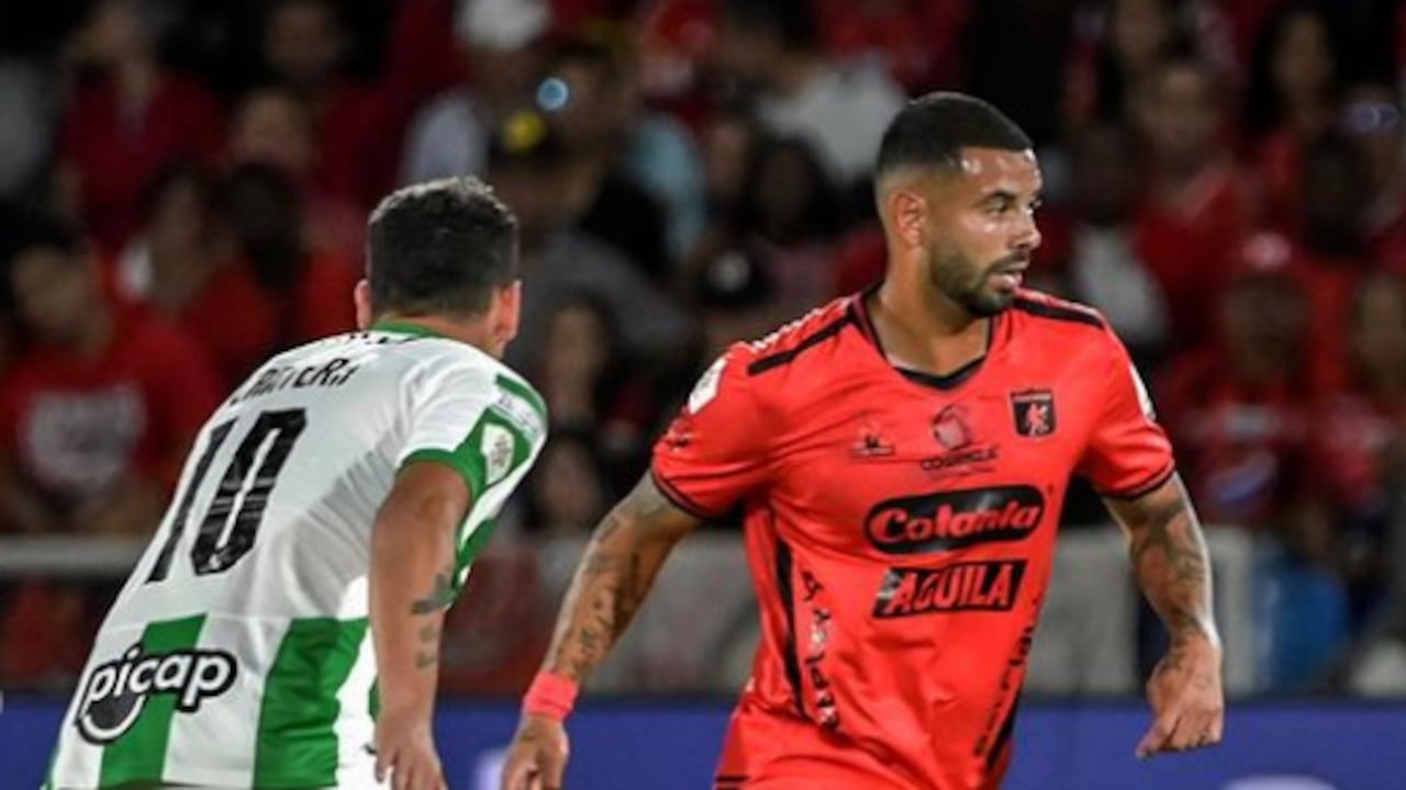 Edwin Cardona debutó con América de Cali en el duelo contra Nacional por Copa BetPlay Dimayor.