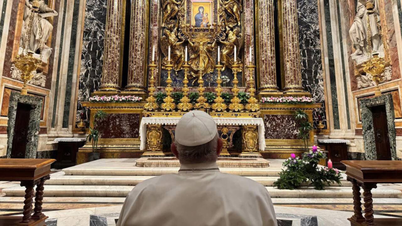 Pope Francis prays in front of the icon of the Madonna Salus Populi Romani in the Basilica of Santa Maria Maggiore before leaving for Corsica. Rome (Italy), December 14th, 2024 (Photo by Vatican Media/Pool/GG/Mondadori Portfolio via Getty Images)