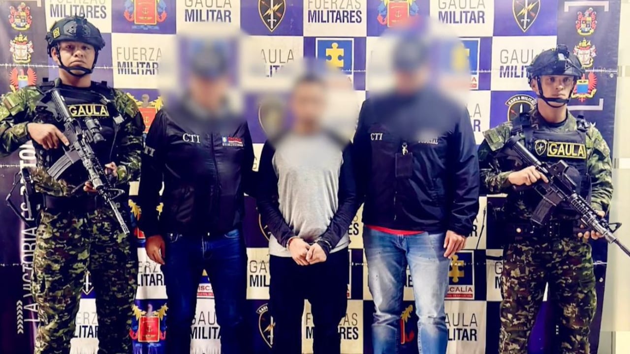 Las autoridades capturaron a alias Bayron en Bogotá. El sujeto sería cabecilla del ELN en Nariño.