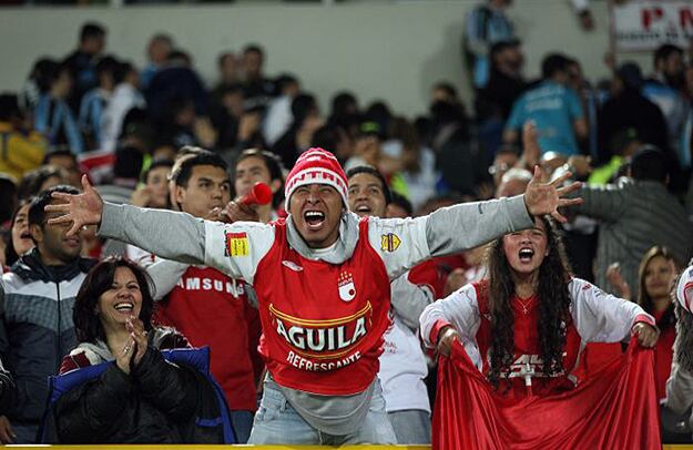 El equipo cardenal enfrentará a un viejo conocido de la primera ronda, el Real Garcilaso de Perú. (León Dario Peláez / SEMANA)