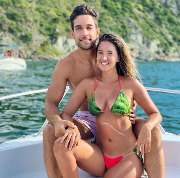 Exnovio de Daniela Álvarez ya está estrenando nuevo amor y es la hermana de famosa exreina