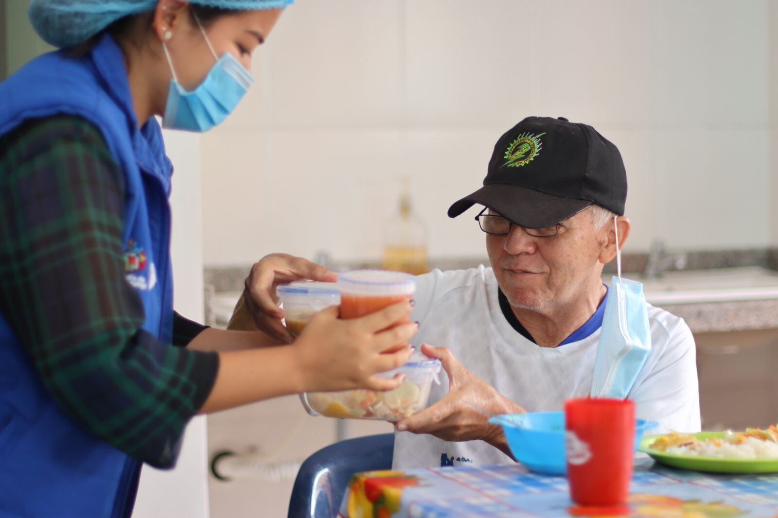 Niños y adultos mayores son los beneficiarios.