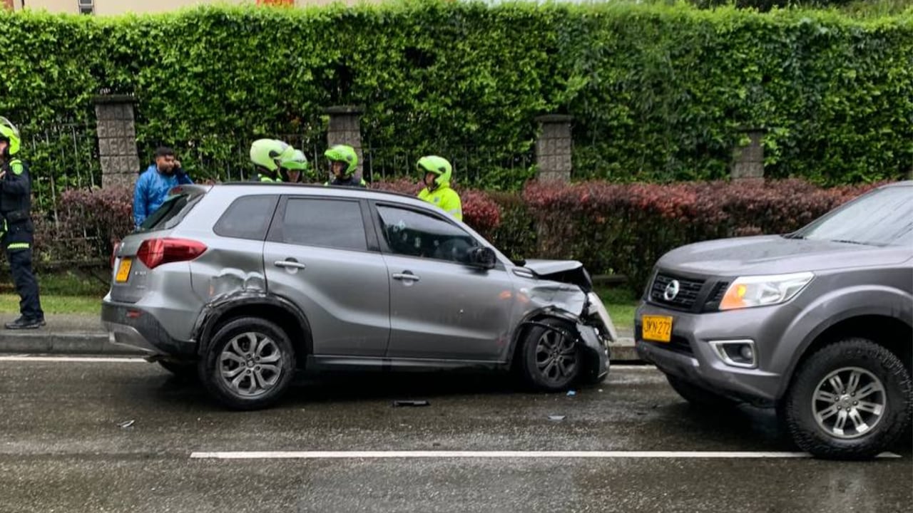 Autoridades investigan doble homicidio en Medellín. Esta fue la escena del crimen.