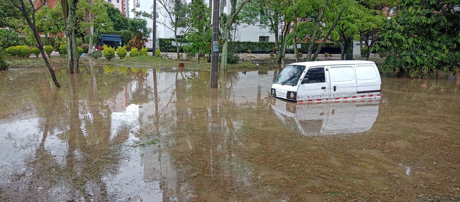 Se repite el fuerte aguacero de hace 8 días en Cali