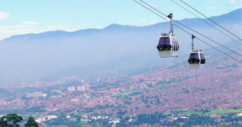 De acuerdo con la alcaldía de la capital antioqueña, se proyecta que para diciembre arriben entre 220.000 y 225.000 pasajeros a la ciudad.