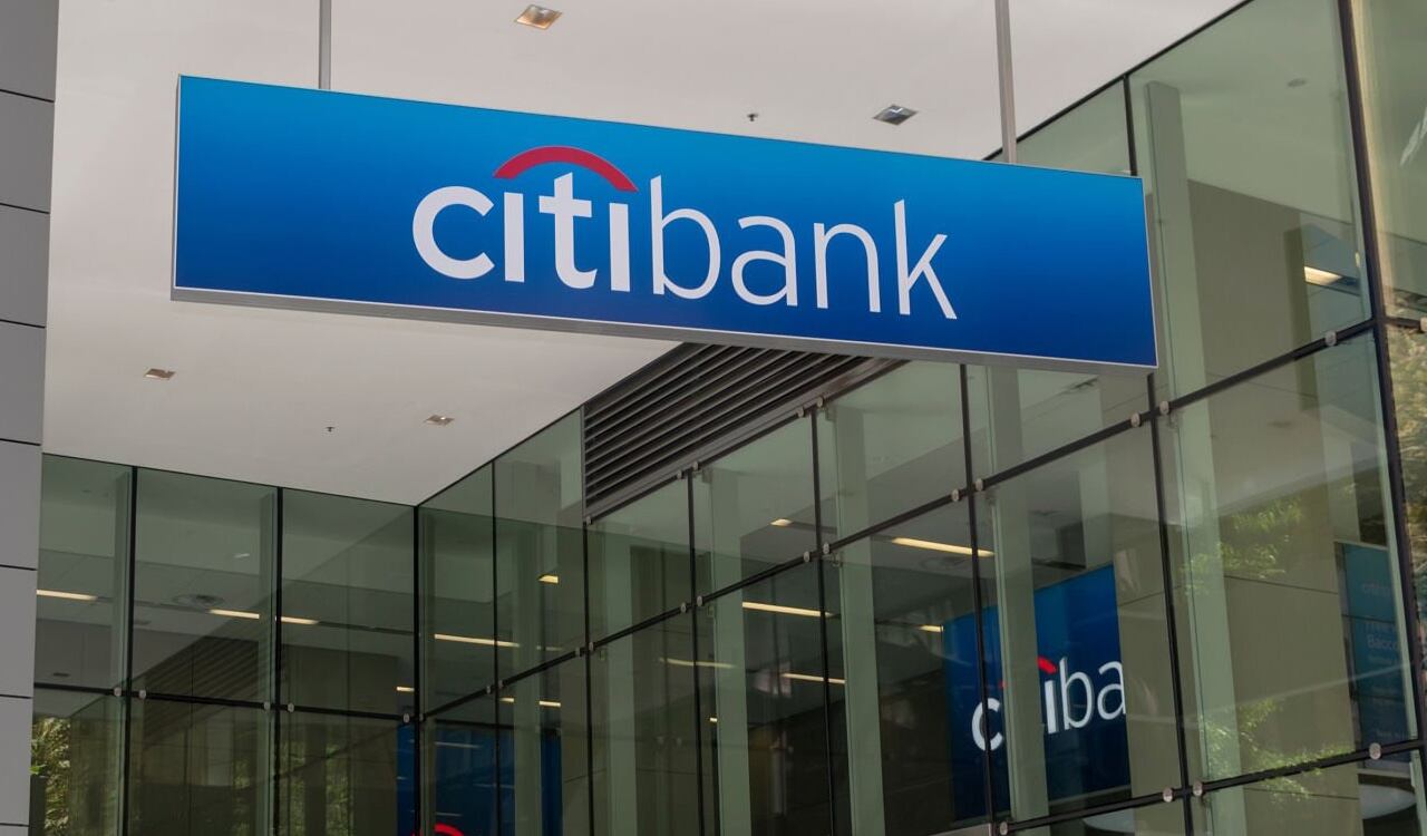 Las ganancias del Citigroup se desplomaron en un 22 %
