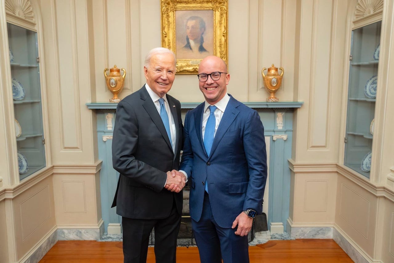 Joe Biden y Juan González