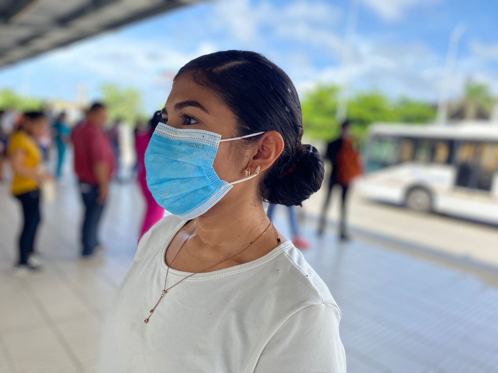 Transmetro recomienda el uso del tapabocas al interior del Sistema