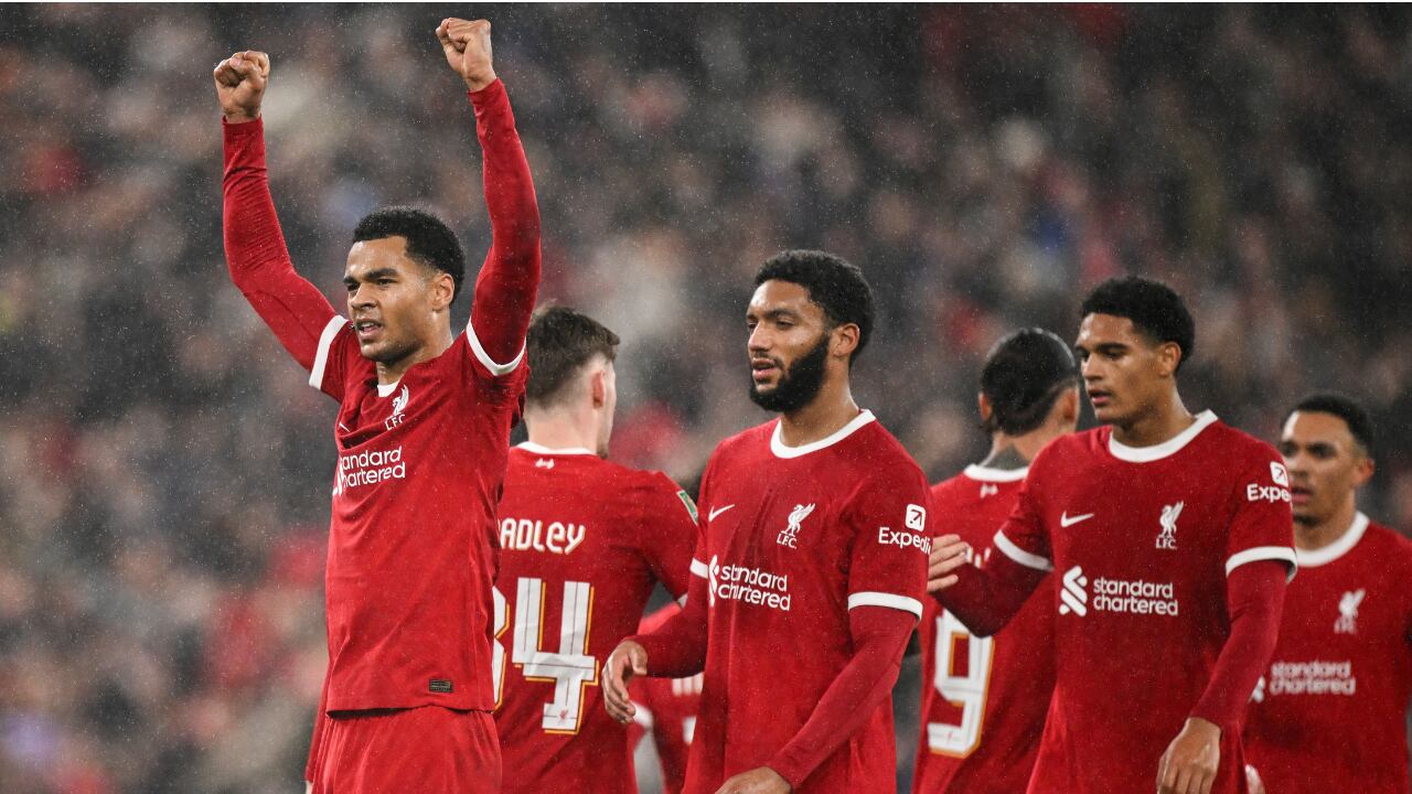 Liverpool goleó a West Ham en loas cuartos de final de la Carabao Cup