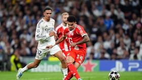 Luis Díaz anotando a Real Madrid con Bayern Múnich en los cuartos de final ida de Champions League