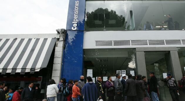 Colpensiones con la creciente carga fiscal y el mayor endeudamiento público, junto con el ahorro individual, que no ha logrado cumplir su promesa de valor