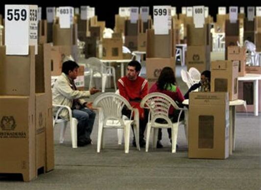 Para las elecciones regionales del 29 de octubre de 2023, un requisito indispensable para los colombianos es portar la cédula.