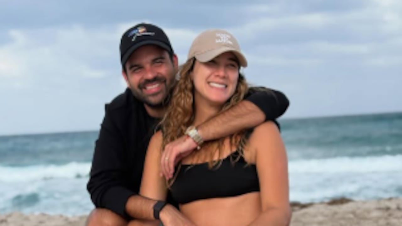 Alejandra Jaramillo, presentadora de Noticias RCN, confirmó embarazo