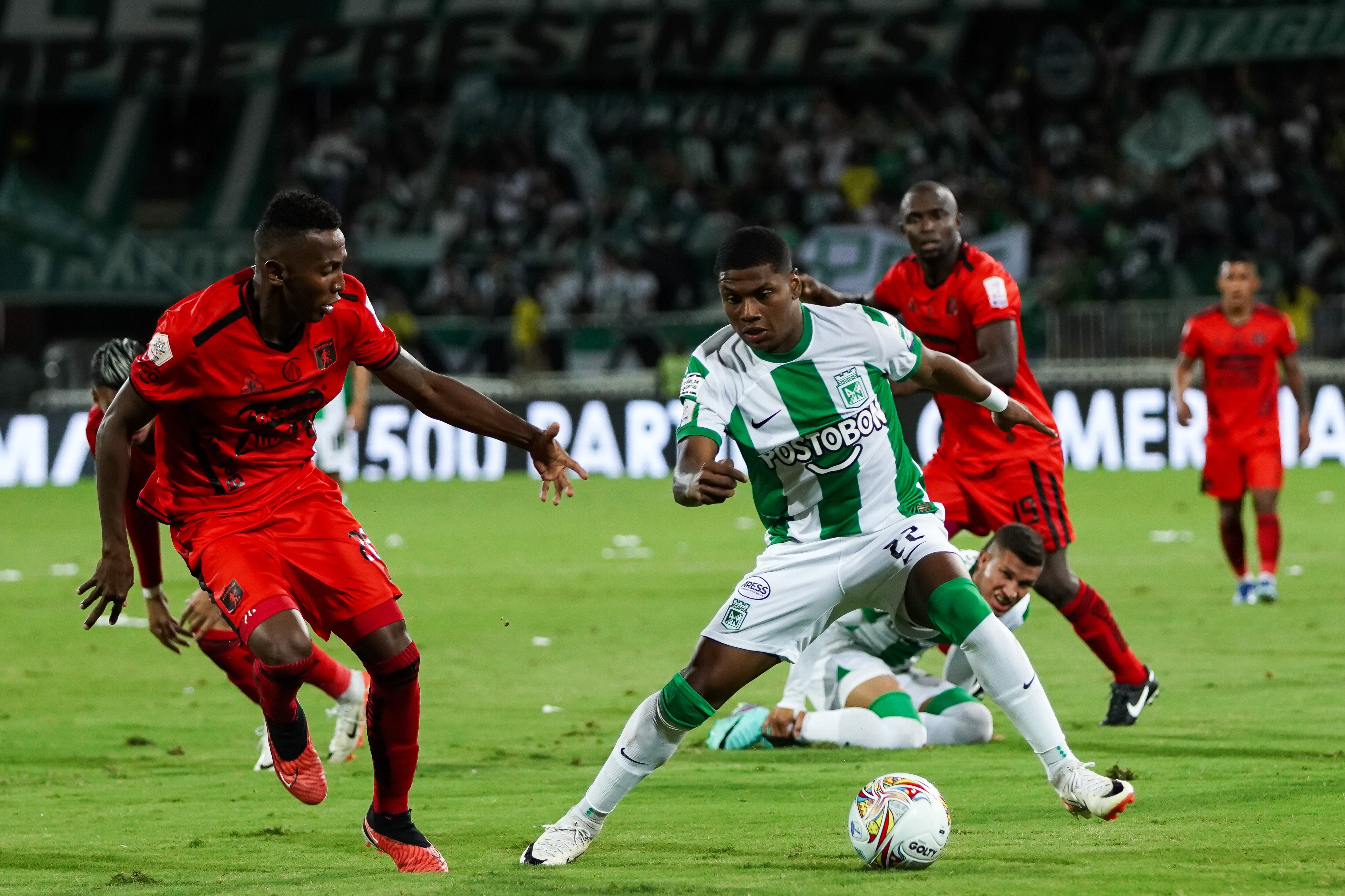 Oscar Perea marcó el único gol del partido
