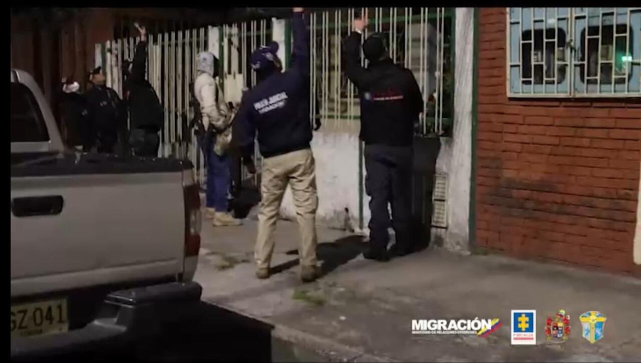 Imagen del operativo liderado por el CTI con el apoyo del Ejército, Migración Colombia y la Embajada de EEUU.