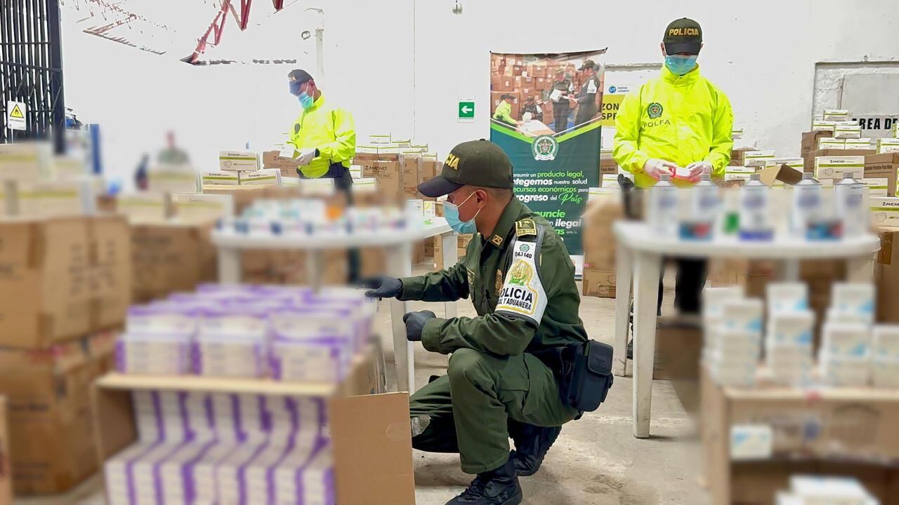 Operativo contra el contrabando de medicamentos.
