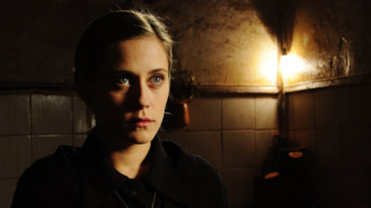 La película es protagonizada por María León y Marc Clotet.