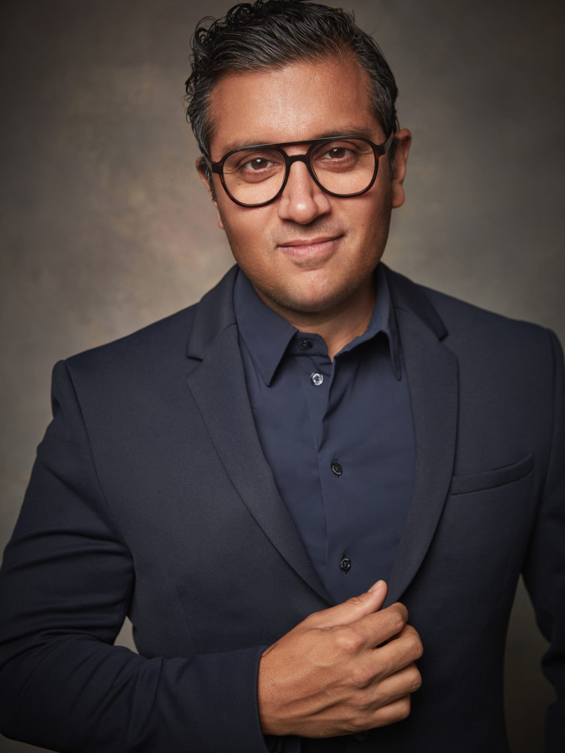 Asad Ayaz, el primer  Chief Brand Officer en la historia centenaria de Walt Disney.