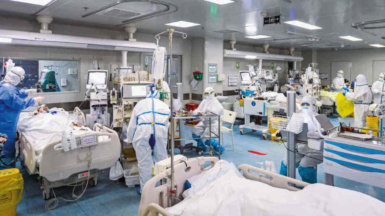 En el país habría déficit de camas y de respiradores en las UCI para atender a los pacientes severos durante el pico de la epidemia, previsto para finales de junio.