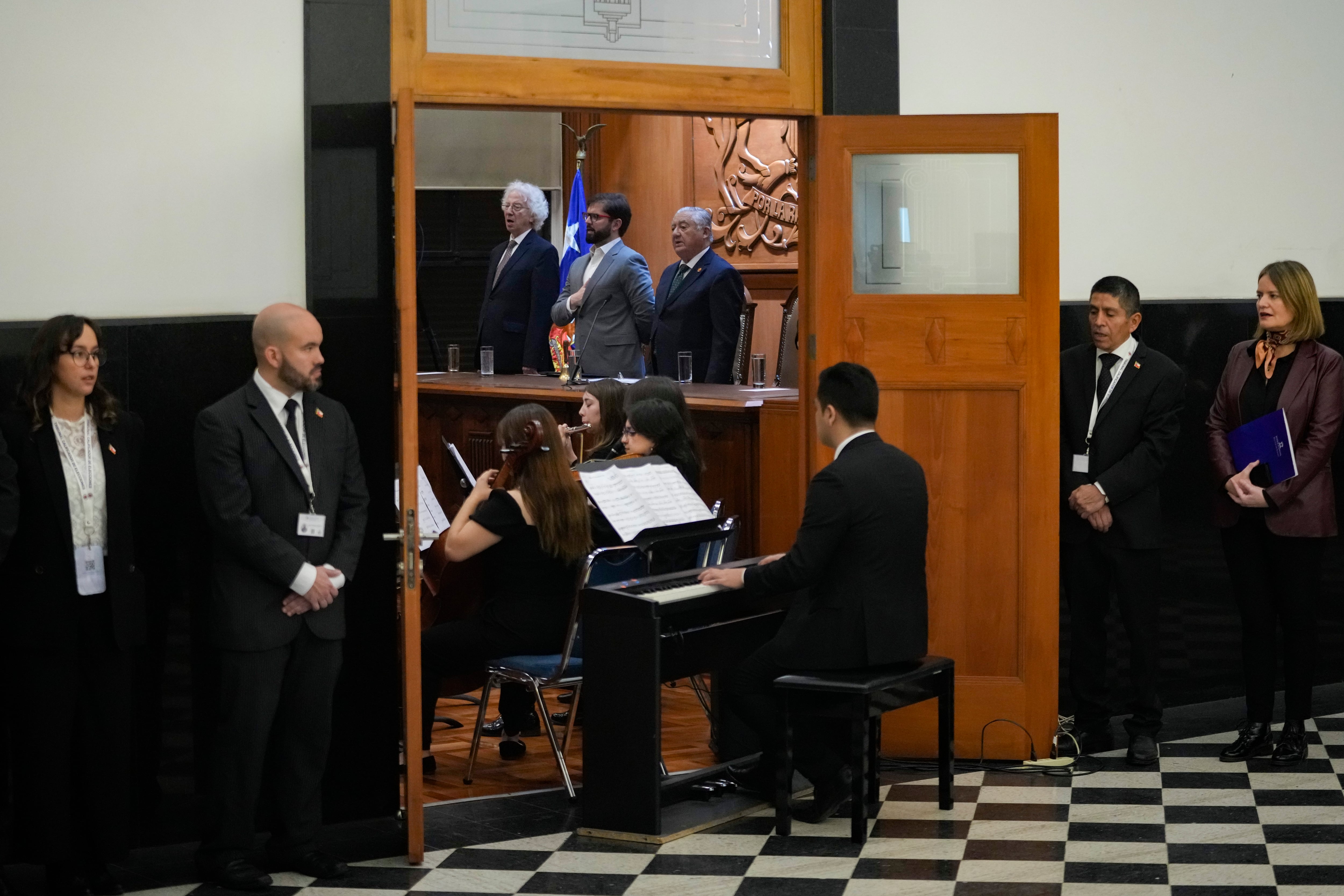 Boric. Chile, nueva constitución.