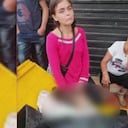 La niña murió en una carretilla de madera debido a que la ambulancia en la que iba no pudo cruzar la frontera.